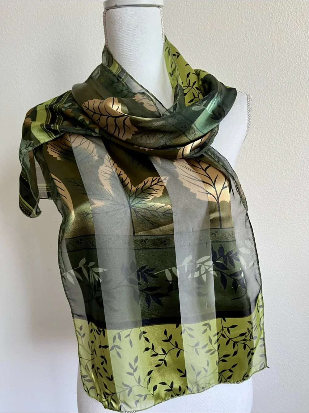 N/A soft green